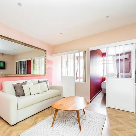Appartement Designer & Air-conditioned 2br, 17 *