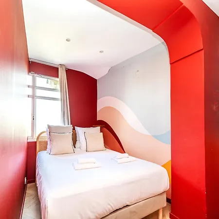 Apartman Designer & Air-conditioned 2br, 17