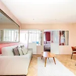Designer & Air-conditioned 2br, 17 * Παρίσι