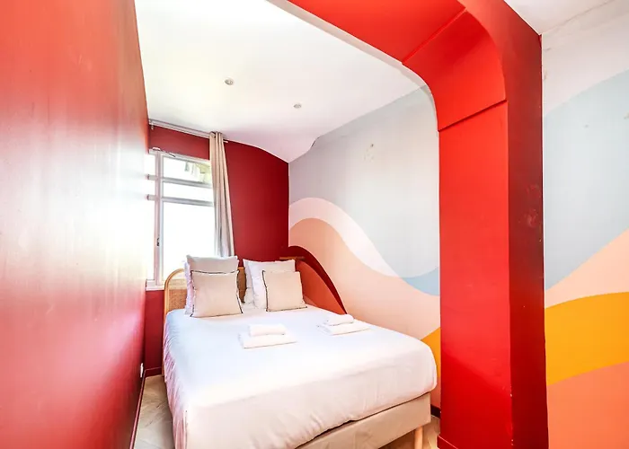 Lejlighed Designer & Air-conditioned 2br, 17